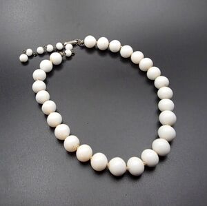 VTG Hand-Knotted Milk Glass Beads